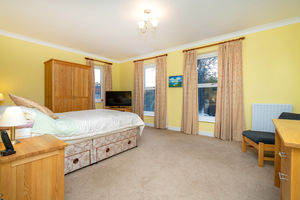 Bedroom- click for photo gallery